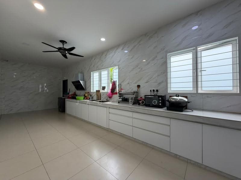 Rumah Berkembar untuk Dijual di Bandar Parklands (Klang) - Jack Boo - Kitchen - PropertyGuru.com.my
