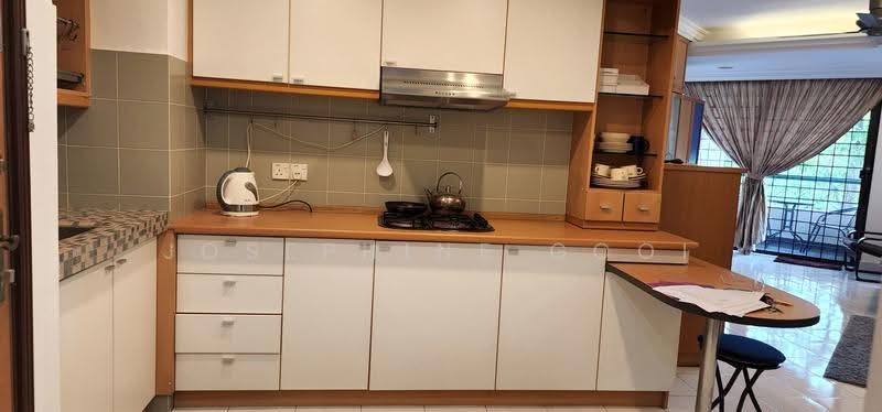 Kondominium untuk Disewa di Riana Green Condominium - Josephine Gooi - Kitchen - PropertyGuru.com.my