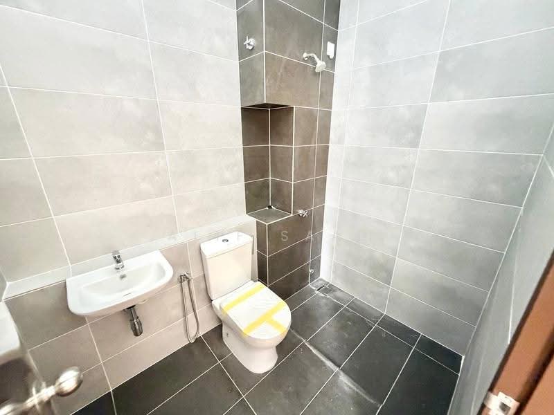 Rumah Kluster untuk Dijual di Alam Sari (Bangi) - Alif Saad - Bathroom - PropertyGuru.com.my