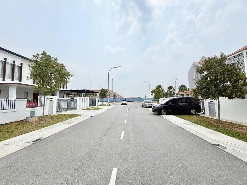 Rumah Kluster untuk Dijual di Alam Sari (Bangi) - Alif Saad - Exterior - PropertyGuru.com.my