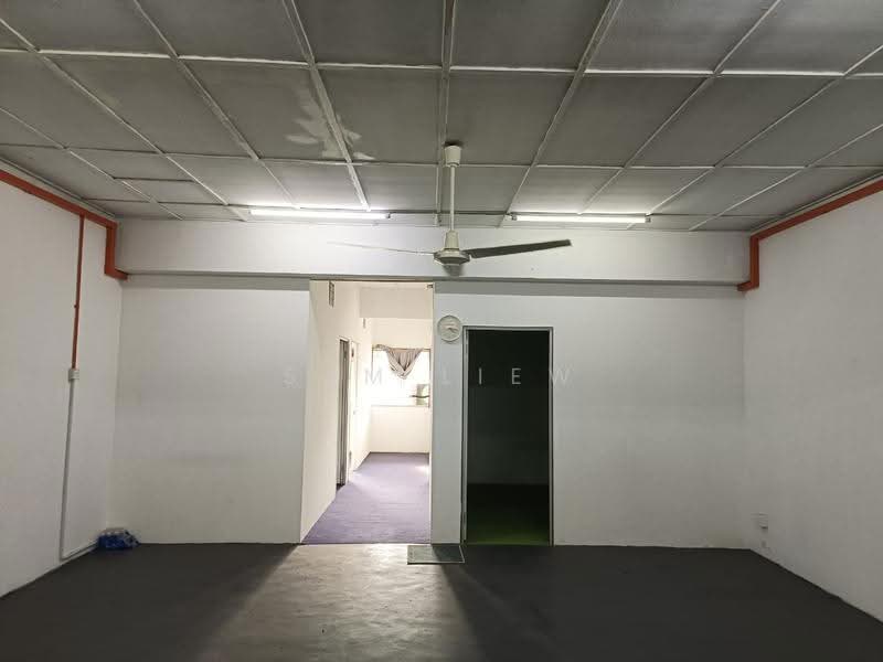 Pejabat untuk Disewa di Taman Serdang Jaya (Seri Kembangan) - Sam Liew - Interior - PropertyGuru.com.my