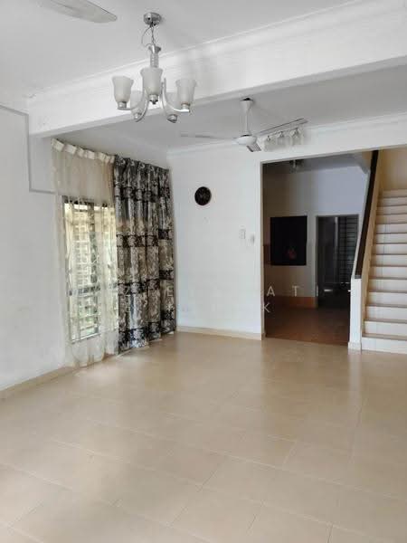 2-storey Terraced House for Sale in Kuantan (Pahang) - Fazielawatie Ishak - Living Room - PropertyGuru.com.my