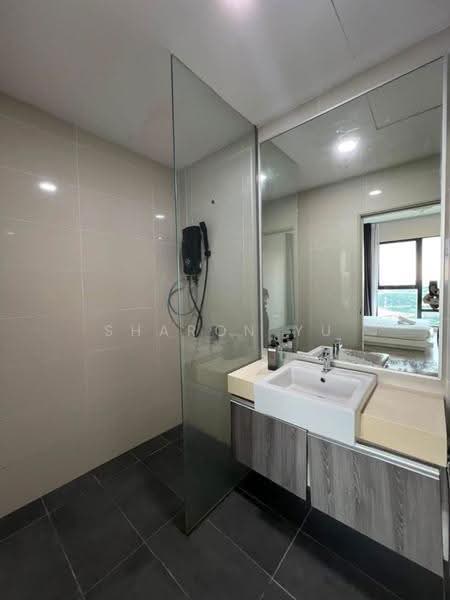 Kediaman Servis untuk Disewa di Southkey Mosaic - Sharon Yu - Bathroom - PropertyGuru.com.my