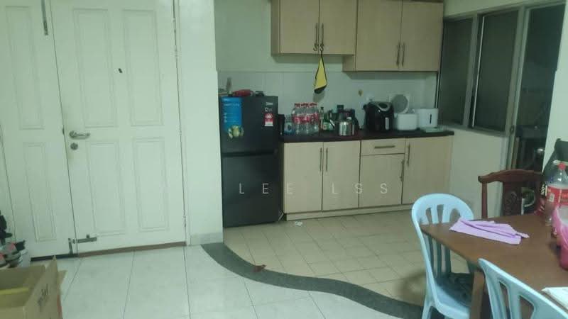 Condominium for Sale at Koi Tropika - Ashlee LSS - Kitchen - PropertyGuru.com.my