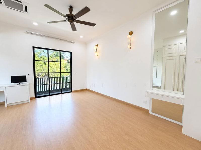 Bungalow House for Sale in Laman Ara (Petaling Jaya) - Vincent Liaw - Bedroom - PropertyGuru.com.my