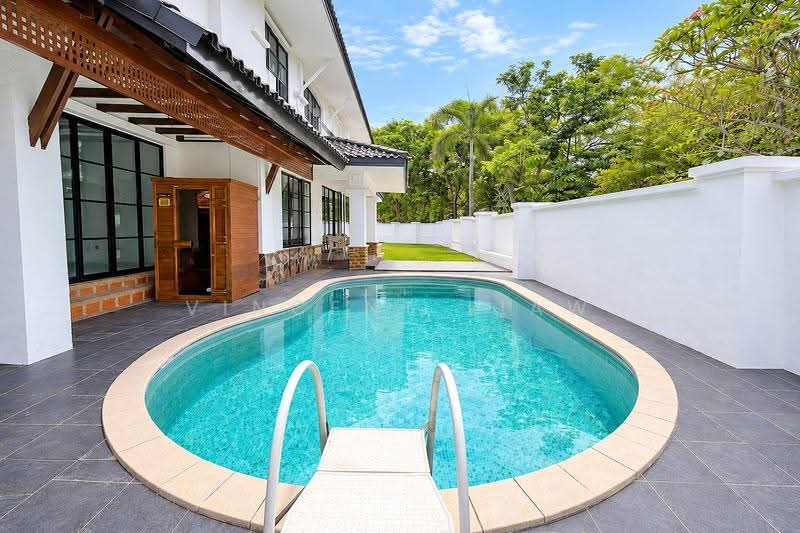 Bungalow House for Sale in Laman Ara (Petaling Jaya) - Vincent Liaw - Exterior - PropertyGuru.com.my