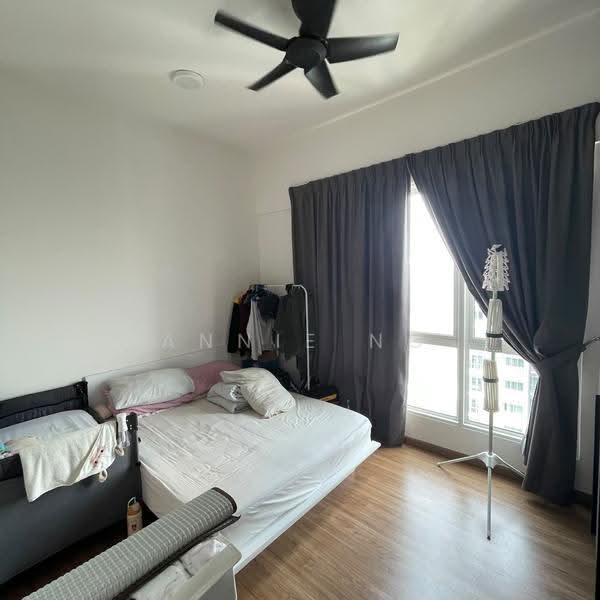 Kediaman Servis untuk Dijual di 121 Residences - Annie Ng - Bedroom - PropertyGuru.com.my
