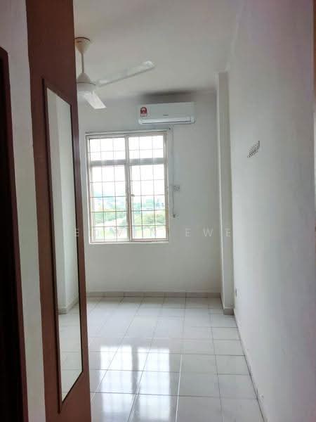 Apartment for Rent at Desa Bistari - Edwin Ewe - Bedroom - PropertyGuru.com.my