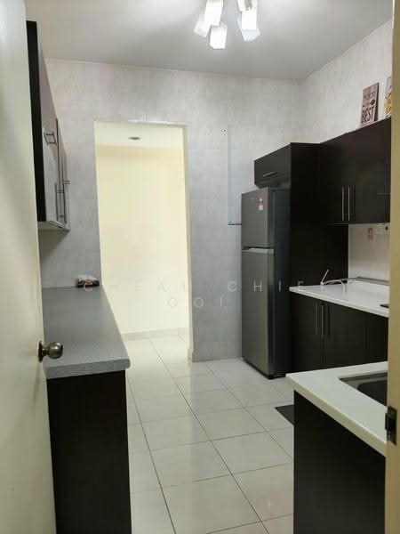 Condominium for Rent at Regency Heights Condo - Cheau Chie Ooi - Kitchen - PropertyGuru.com.my