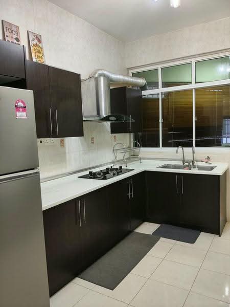 Condominium for Rent at Regency Heights Condo - Cheau Chie Ooi - Kitchen - PropertyGuru.com.my