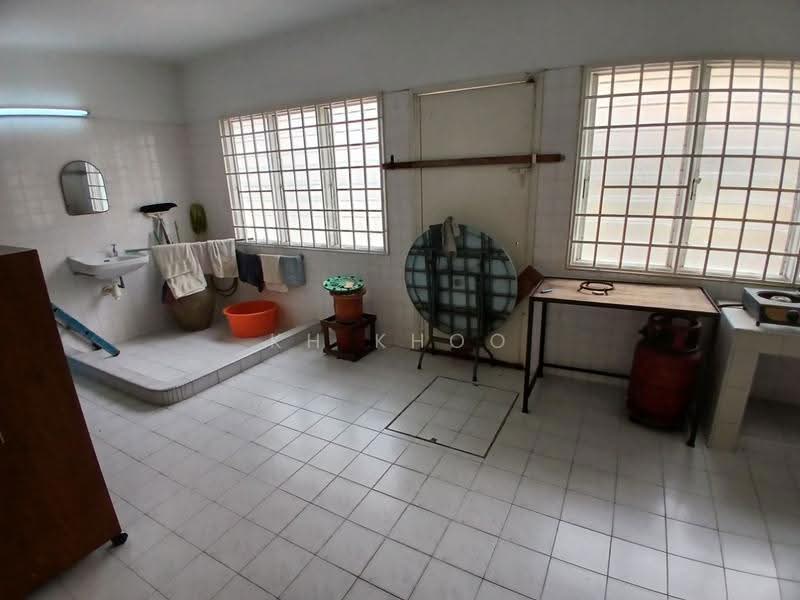 Rumah Teres 2-Tingkat untuk Dijual di SS2 (Petaling Jaya) - KH Khoo - Kitchen - PropertyGuru.com.my