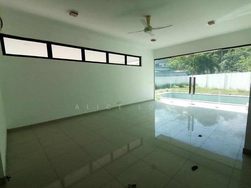 Rumah Banglo untuk Dijual di Rawang (Selangor) - Alice Low - Living Room - PropertyGuru.com.my