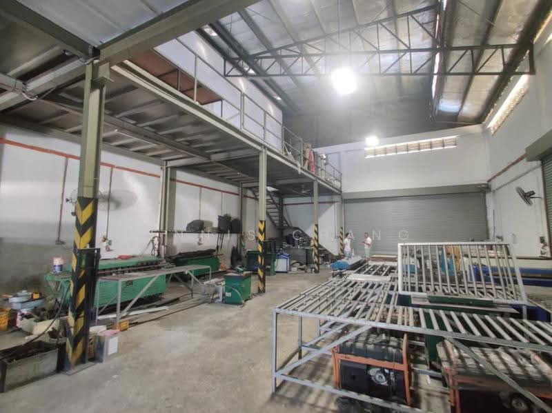 Semi-D Factory for Sale in Taman Perindustrian Kinrara (Bandar Kinrara) - Dennis Chang - Interior - PropertyGuru.com.my