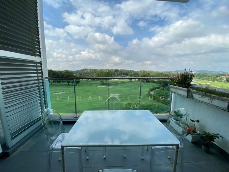 Kondominium untuk Dijual di The View @ Serai Saujana - Ethan Leong - Balcony - PropertyGuru.com.my
