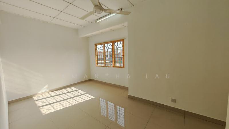2-storey Terraced House for Sale in Bandar Bukit Beruntung (Bukit Beruntung) - Samantha Lau - Interior - PropertyGuru.com.my