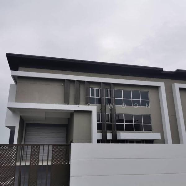 Semi-D Factory for Rent in Bandar Sunsuria (Sepang) - Ronnic Woon - Exterior - PropertyGuru.com.my