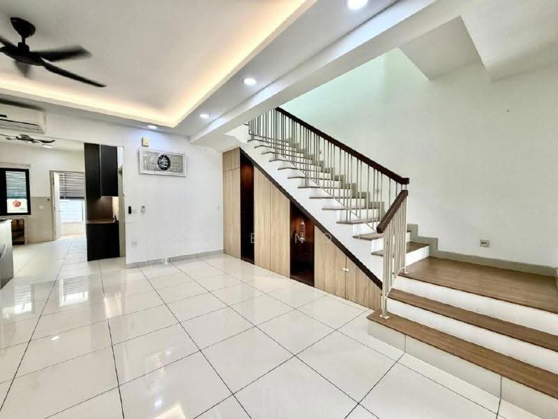 2-storey Terraced House for Sale in Elmina (Shah Alam) - Fazie Noor - Living Room - PropertyGuru.com.my
