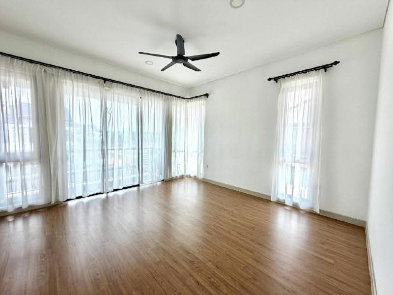 2-storey Terraced House for Sale in Elmina (Shah Alam) - Fazie Noor - Living Room - PropertyGuru.com.my