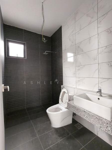 Banglo Lot Kosong untuk Dijual di Kampung Bukit Tengah (Bukit Mertajam) - Ashley Tan - Bathroom - PropertyGuru.com.my