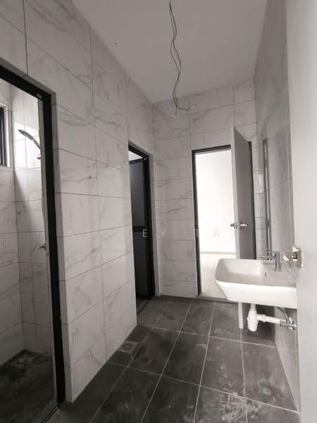 Banglo Lot Kosong untuk Dijual di Kampung Bukit Tengah (Bukit Mertajam) - Ashley Tan - Bathroom - PropertyGuru.com.my