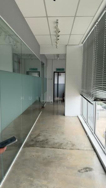 Semi-D Factory for Rent in Seksyen 35 (Shah Alam) - Hui Thing Goh - Corridor - PropertyGuru.com.my