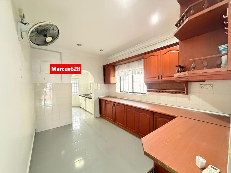 1-storey Terraced House for Sale in Sungai Ara (Penang) - Marcus Tan - Kitchen - PropertyGuru.com.my