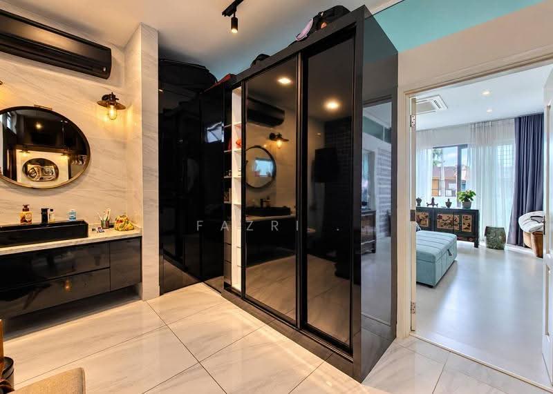 Rumah Teres 2-Tingkat untuk Dijual di Taman Seputeh (Seputeh) - Fazri . - Bathroom - PropertyGuru.com.my