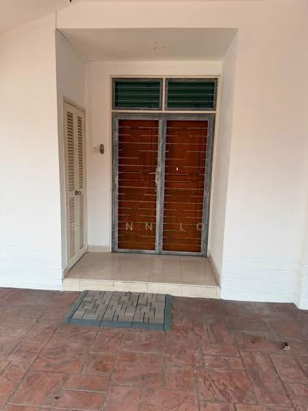 Semi-Detached House for Sale in Taman Austin Perdana (Tebrau) - Suenn Low - Entrance - PropertyGuru.com.my