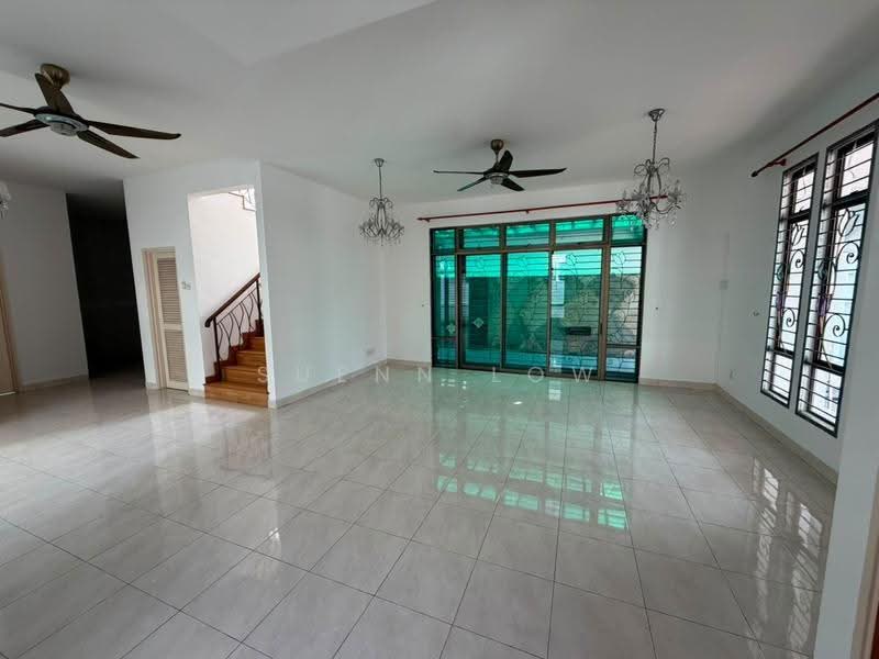 Semi-Detached House for Sale in Taman Austin Perdana (Tebrau) - Suenn Low - Living Room - PropertyGuru.com.my