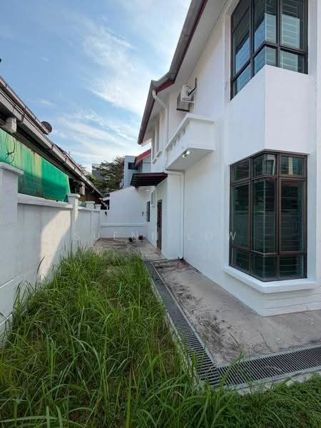 Semi-Detached House for Sale in Taman Austin Perdana (Tebrau) - Suenn Low - Exterior - PropertyGuru.com.my