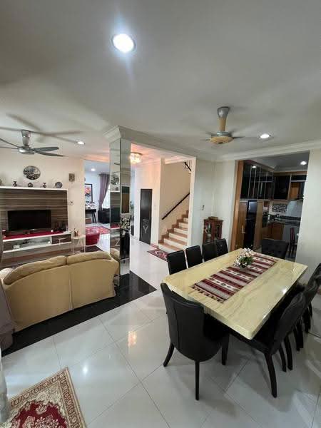 Rumah Berkembar untuk Dijual di Puncak Bangi (Bandar Baru Bangi) - Md Syahrul Faez Bin Manan - Living Room - PropertyGuru.com.my