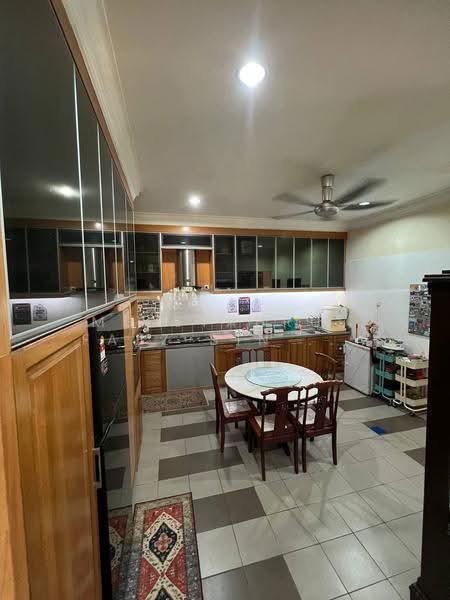 Rumah Berkembar untuk Dijual di Puncak Bangi (Bandar Baru Bangi) - Md Syahrul Faez Bin Manan - Kitchen - PropertyGuru.com.my