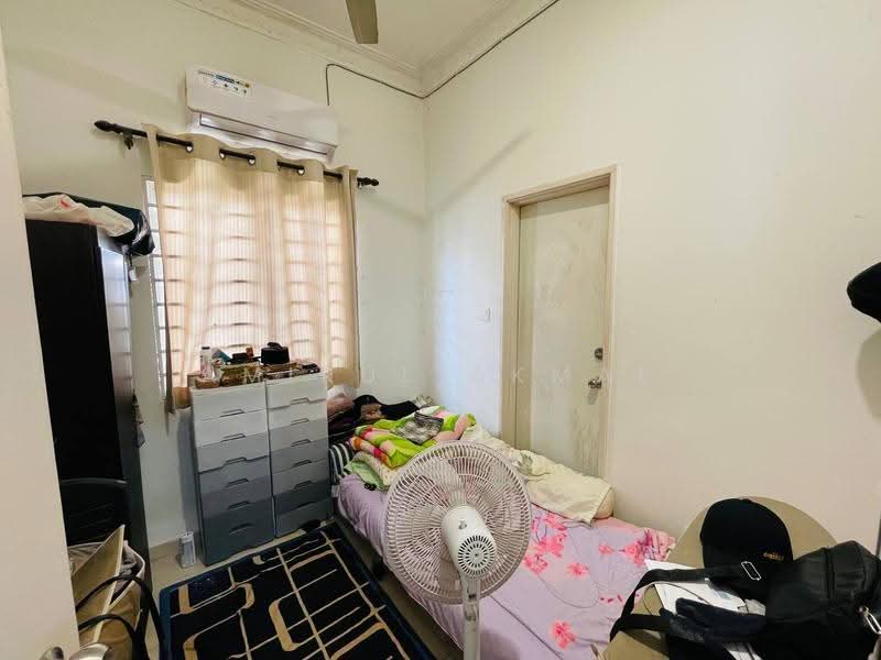Cluster House for Sale in Sunway Alam Suria (Shah Alam) - Amirul Akmal - Bedroom - PropertyGuru.com.my