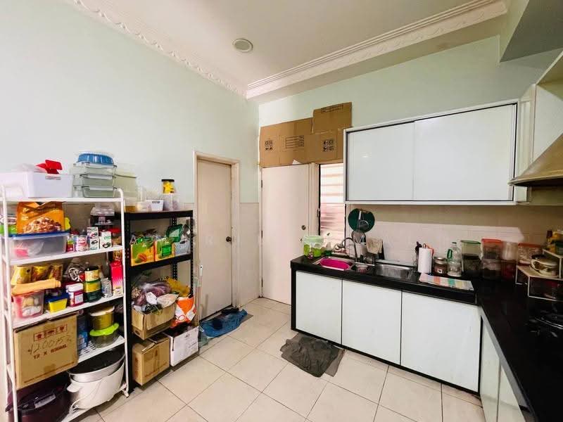 Cluster House for Sale in Sunway Alam Suria (Shah Alam) - Amirul Akmal - Kitchen - PropertyGuru.com.my