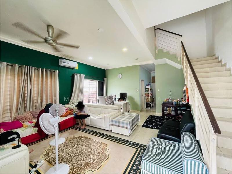 Cluster House for Sale in Sunway Alam Suria (Shah Alam) - Amirul Akmal - Living Room - PropertyGuru.com.my