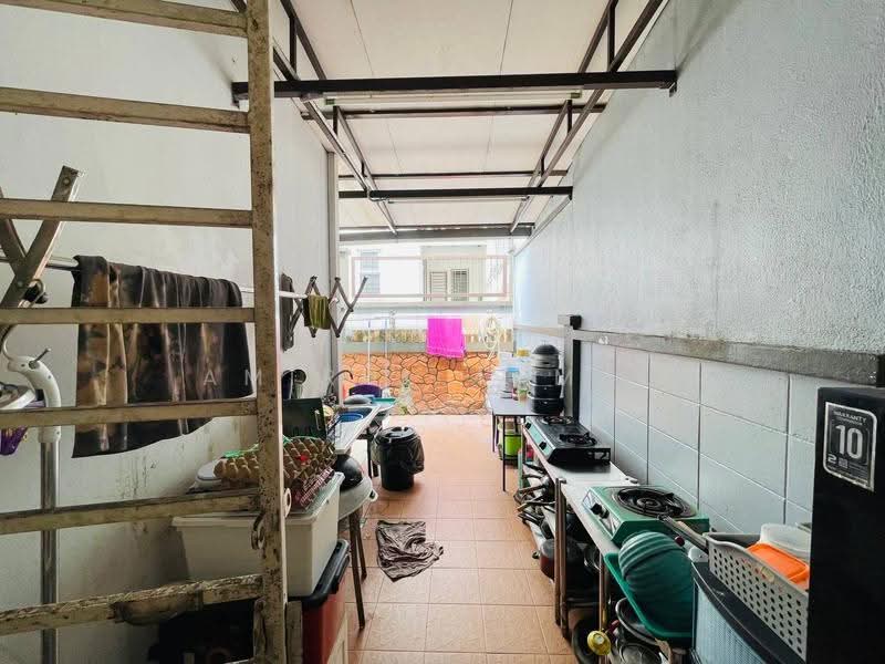 Cluster House for Sale in Sunway Alam Suria (Shah Alam) - Amirul Akmal - Kitchen - PropertyGuru.com.my