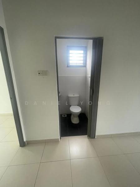 2-storey Terraced House for Sale in Taman Scientex Senai (Senai) - Daniel Yong - Bathroom - PropertyGuru.com.my