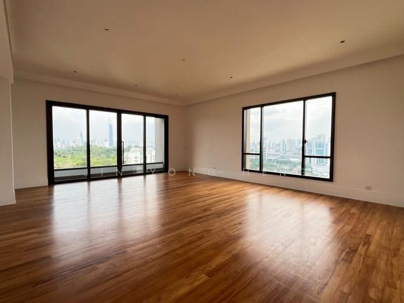 Kondominium untuk Dijual di The Peak - Jin Yong Heng - Living Room - PropertyGuru.com.my