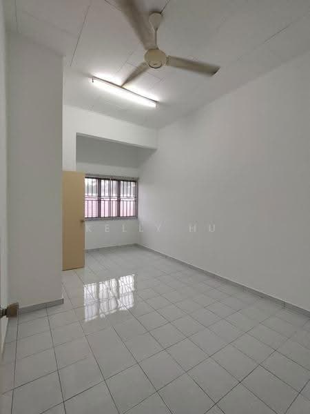 2-storey Terraced House for Sale in Port Klang (Pelabuhan Klang) (Selangor) - Kelly Hu - Interior - PropertyGuru.com.my