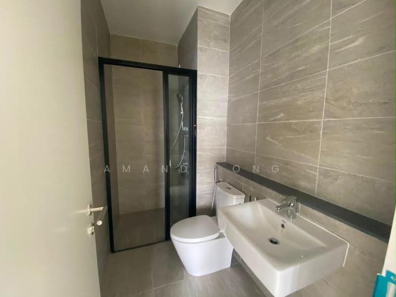 Service Residence for Sale at Edelweiss @ Tropicana Gardens - Amanda Ong - Bathroom - PropertyGuru.com.my