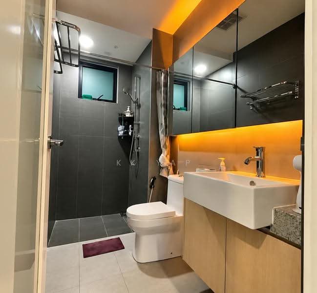Condominium for Sale at Paragon 3 - KK Yap - Bathroom - PropertyGuru.com.my