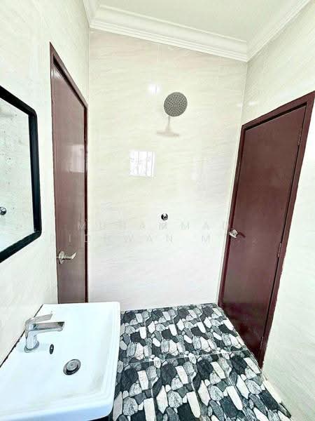 2-storey Terraced House for Sale in Bandar Teknologi Kajang (Kajang) - Muhammad Ridhwan Mohd Huzairi - Bathroom - PropertyGuru.com.my
