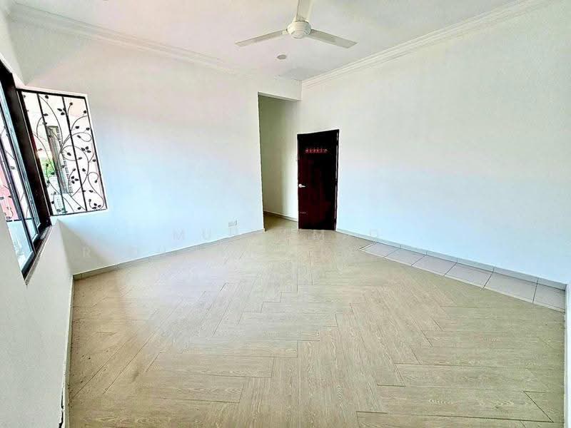 2-storey Terraced House for Sale in Bandar Teknologi Kajang (Kajang) - Muhammad Ridhwan Mohd Huzairi - Living Room - PropertyGuru.com.my
