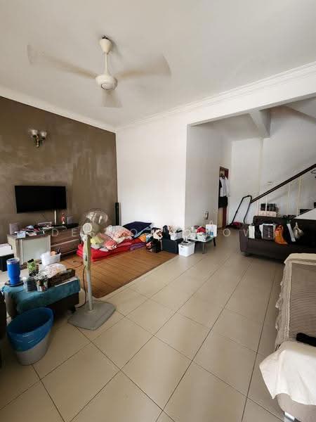 2-storey Terraced House for Sale in Tanjung Bungah (Tanjung Bungah) - Desmond Low - Living Room - PropertyGuru.com.my