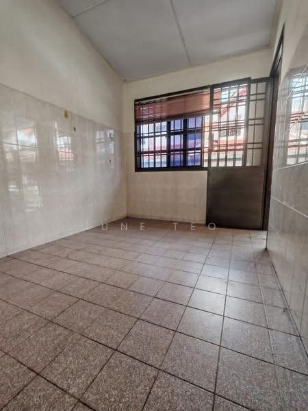 1.5-storey Terraced House for Rent in Taman Pelangi Indah (Ulu Tiram) - June Teo - PropertyGuru.com.my