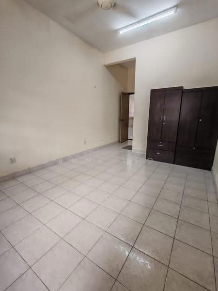 1.5-storey Terraced House for Rent in Taman Pelangi Indah (Ulu Tiram) - June Teo - PropertyGuru.com.my