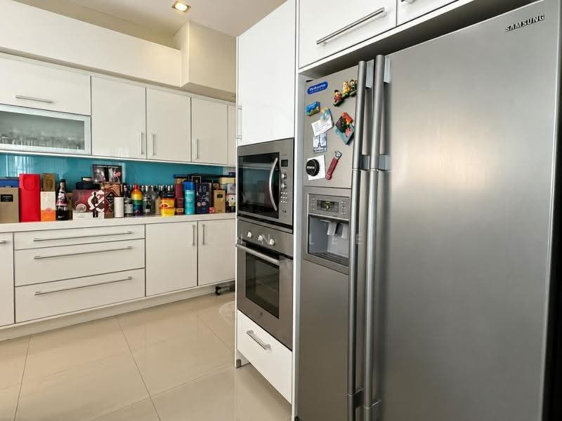 2-storey Terraced House for Sale in Lake Edge (Puchong) - John Lee - Kitchen - PropertyGuru.com.my