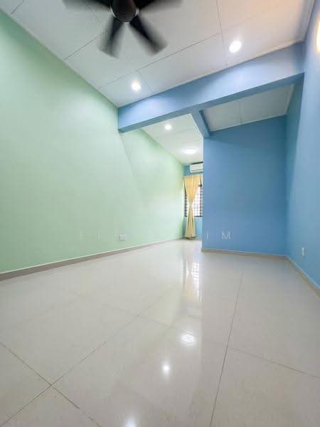 1.5-storey Terraced House for Sale in Bandar Putra Kulai (Kulai) - Elena Lim - Interior - PropertyGuru.com.my