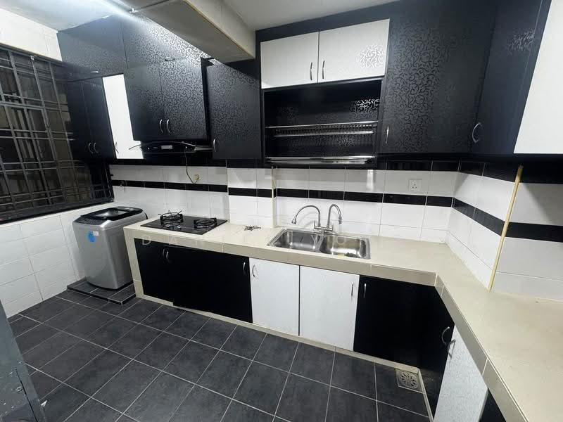 Kondominium untuk Disewa di Skudai Villa - Daniel Yong - Kitchen - PropertyGuru.com.my