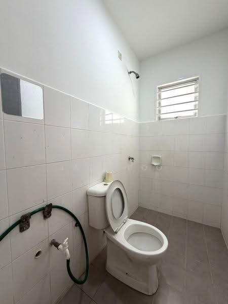 Rumah Teres 2-Tingkat untuk Disewa di Bandar Botanic (Klang) - Jack Boo - Bathroom - PropertyGuru.com.my